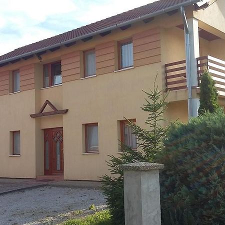 Bodzavirag Apartman زلاكاروس المظهر الخارجي الصورة
